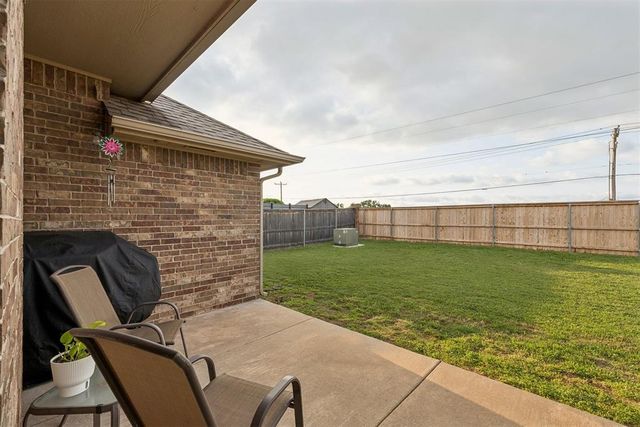 10917 SW 30th Terrace, Yukon, OK 73099