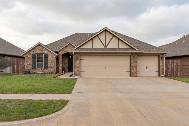 10917 SW 30th Terrace, Yukon, OK 73099