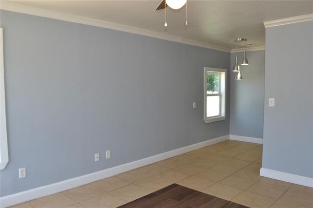 1165 SE 21st Street, Oklahoma City, OK 73129