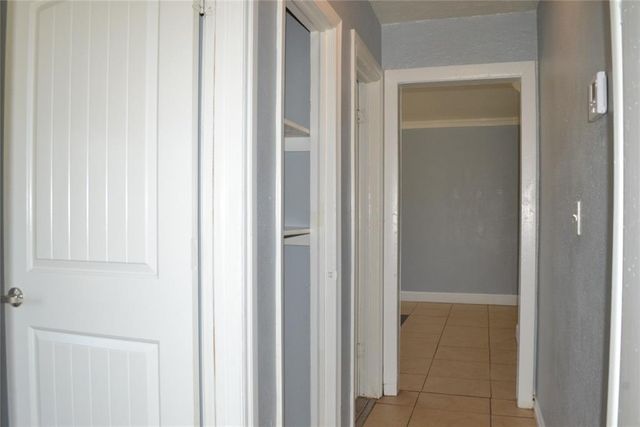 1165 SE 21st Street, Oklahoma City, OK 73129
