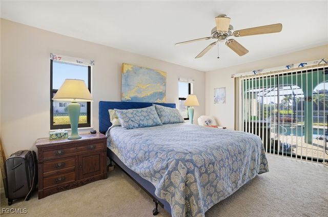 502 SW 7th TER, Cape Coral, FL 33991