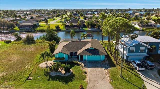 502 SW 7th TER, Cape Coral, FL 33991