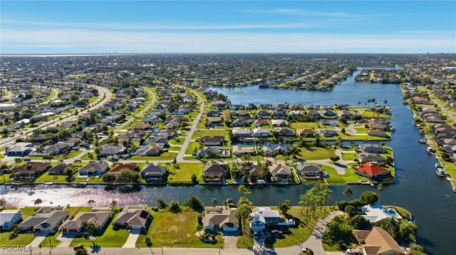 502 SW 7th TER, Cape Coral, FL 33991