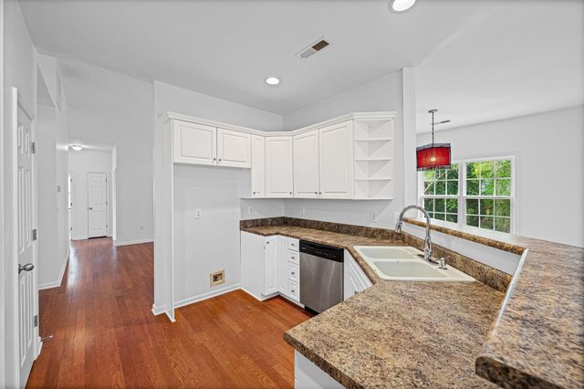 395 Sandpiper Drive, Boiling Springs, SC 29316
