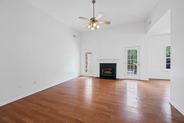 395 Sandpiper Drive, Boiling Springs, SC 29316