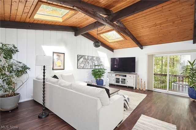 873 Old Spring Road, Copley, OH 44321