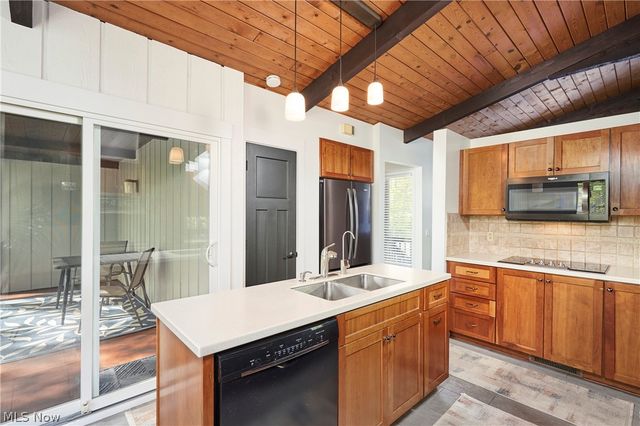 873 Old Spring Road, Copley, OH 44321