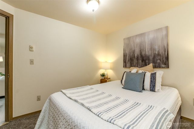 105 S 70th Street, Tacoma, WA 98408