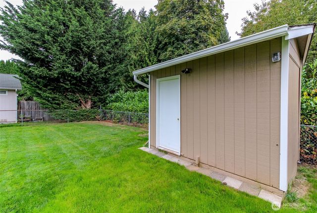 105 S 70th Street, Tacoma, WA 98408