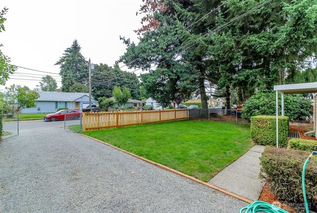 105 S 70th Street, Tacoma, WA 98408