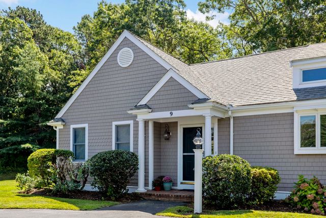 393 North Falmouth Hwy 9, Falmouth, MA 02556