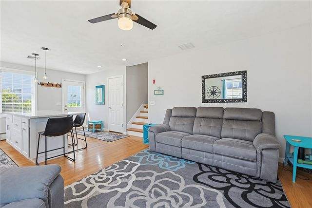 9 Doran Avenue, Bristol, RI 02809