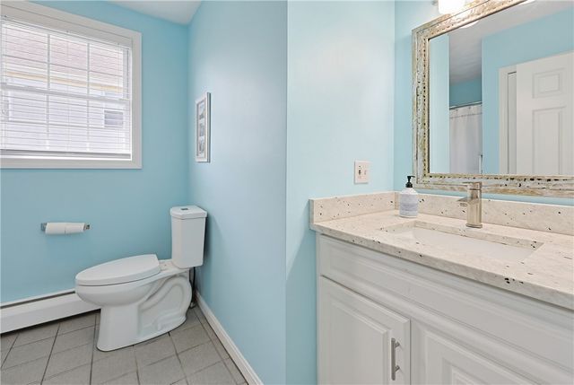 9 Doran Avenue, Bristol, RI 02809