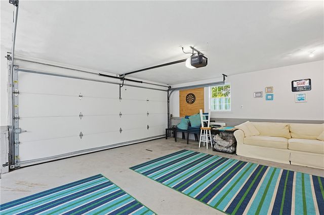 9 Doran Avenue, Bristol, RI 02809