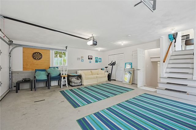 9 Doran Avenue, Bristol, RI 02809