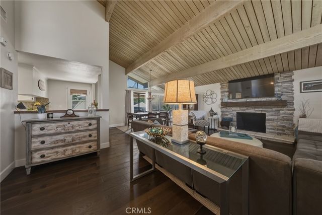 412 Lotus Court, Redlands, CA 92373