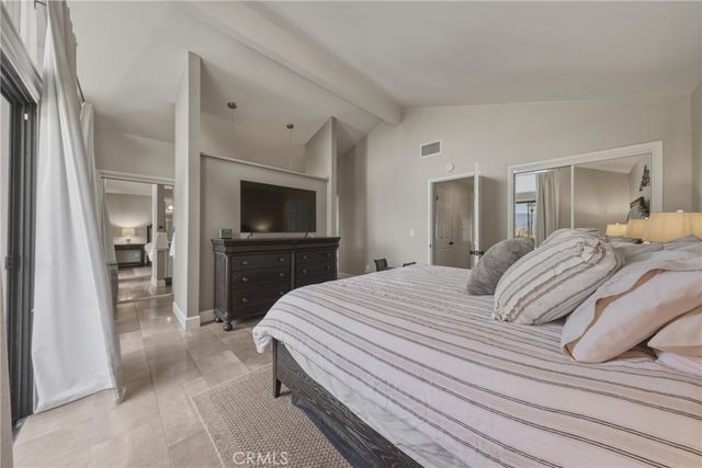 412 Lotus Court, Redlands, CA 92373