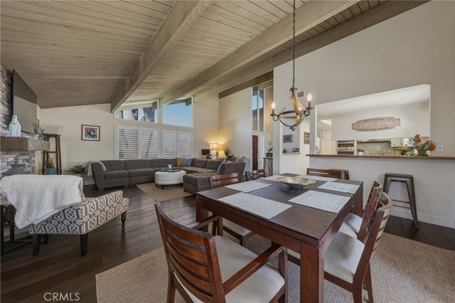 412 Lotus Court, Redlands, CA 92373