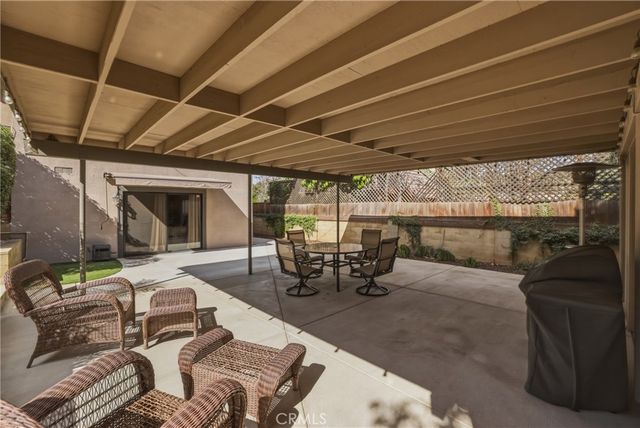 412 Lotus Court, Redlands, CA 92373