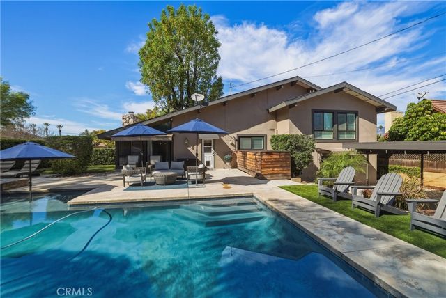 412 Lotus Court, Redlands, CA 92373