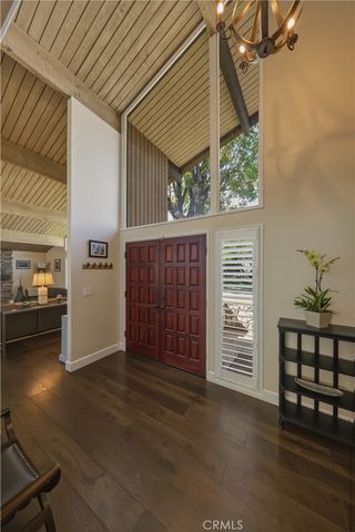 412 Lotus Court, Redlands, CA 92373