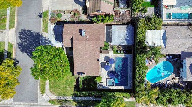 412 Lotus Court, Redlands, CA 92373