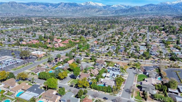 412 Lotus Court, Redlands, CA 92373