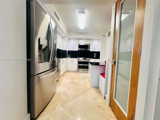 9225 Collins Ave 1111, Surfside, FL 33154