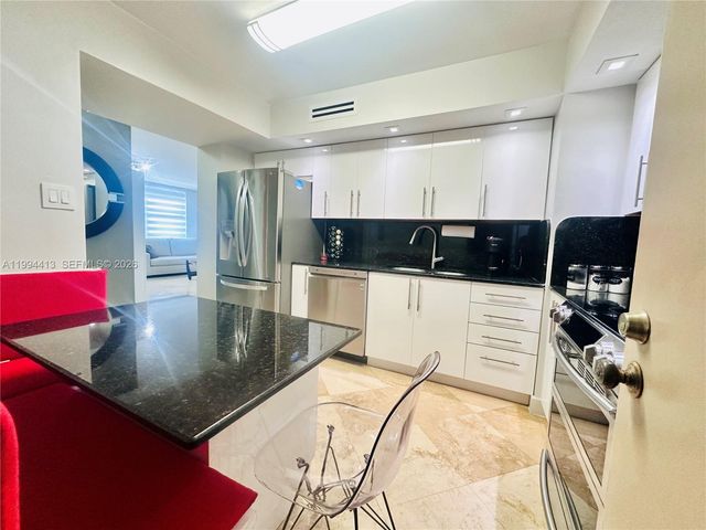 9225 Collins Ave 1111, Surfside, FL 33154