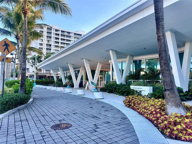 9225 Collins Ave 1111, Surfside, FL 33154