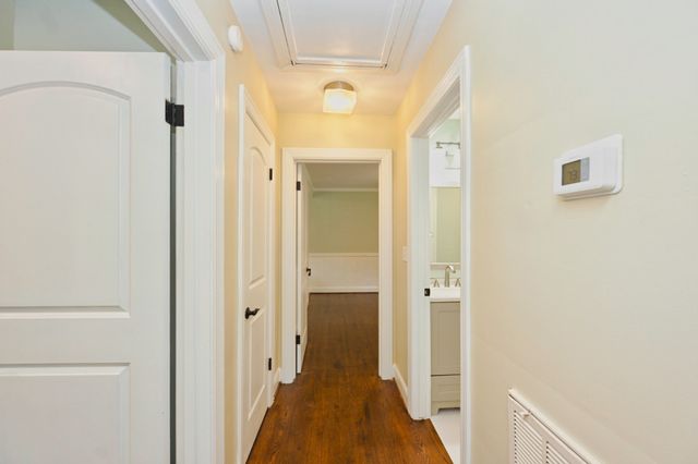 2213 Ridgecrest Dr, Nashville, TN 37216