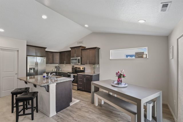 8604 W 8 Ave, Spokane, WA 99224