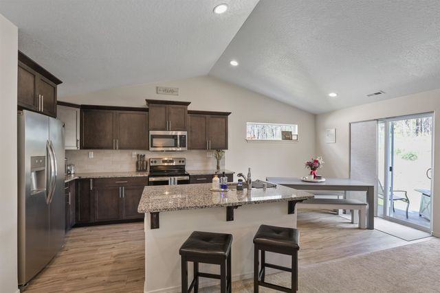 8604 W 8 Ave, Spokane, WA 99224