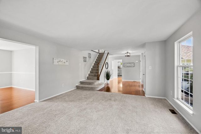 2 PRICKETT LN, Hainesport, NJ 08036