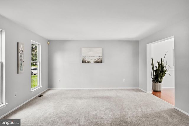 2 PRICKETT LN, Hainesport, NJ 08036