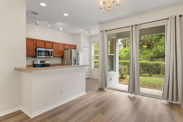 520 MAJESTIC WAY, Altamonte Springs, FL 32714