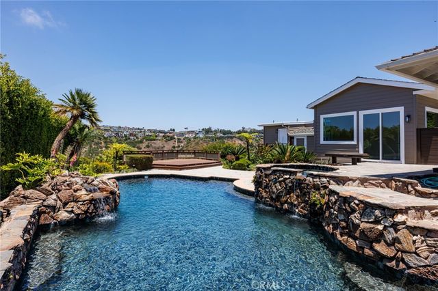 1840 Temple Hills, Laguna Beach, CA 92651