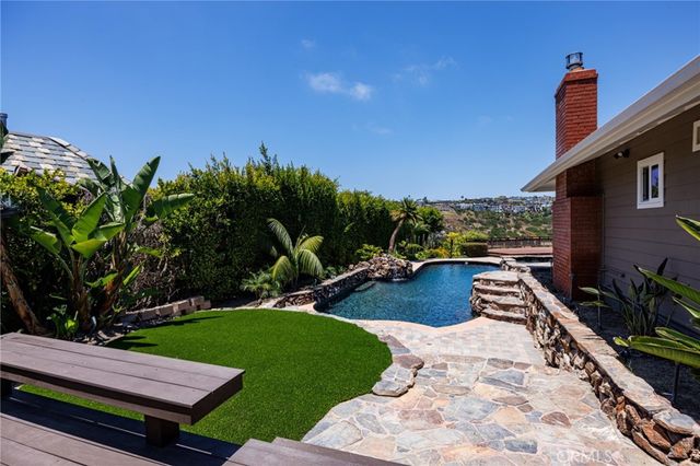 1840 Temple Hills, Laguna Beach, CA 92651