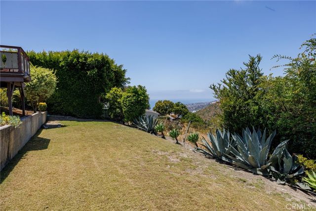 1840 Temple Hills, Laguna Beach, CA 92651