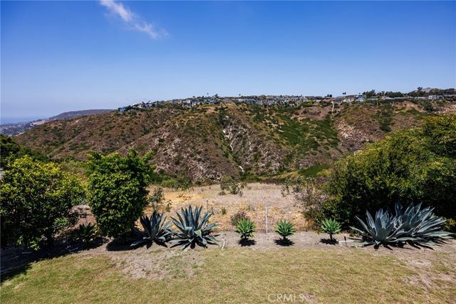 1840 Temple Hills, Laguna Beach, CA 92651