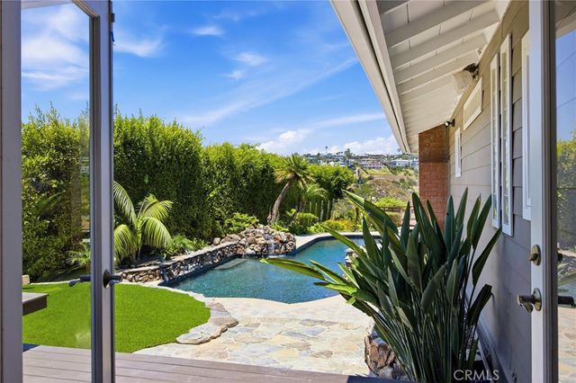 1840 Temple Hills, Laguna Beach, CA 92651