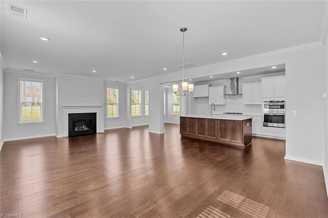 8603 Lemur Lane, Summerfield, NC 2738