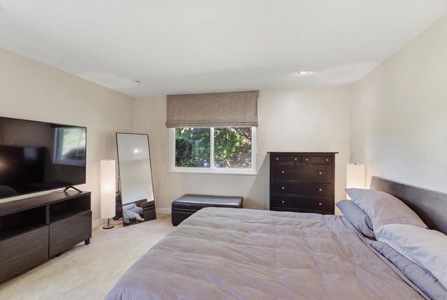 16641 Roca Drive, San Diego, CA 92128