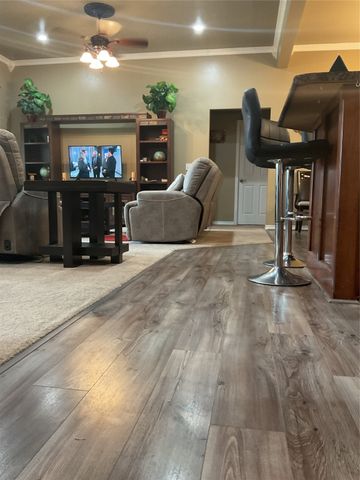 322 Farm Road 2283, Clarksville, TX 75426