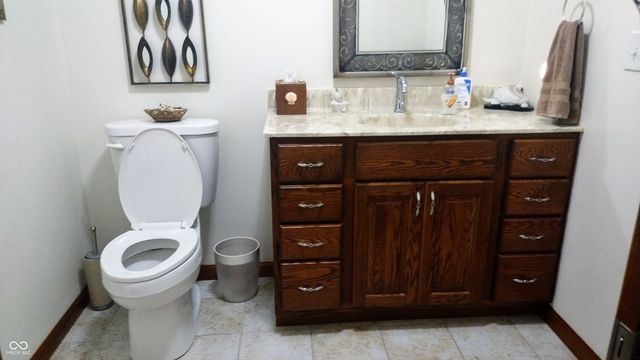 3422 Sycamore Drive, Columbus, IN 47203