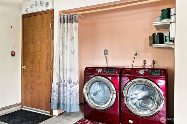 2435 Crestridge Drive NW, Olympia, WA 98502