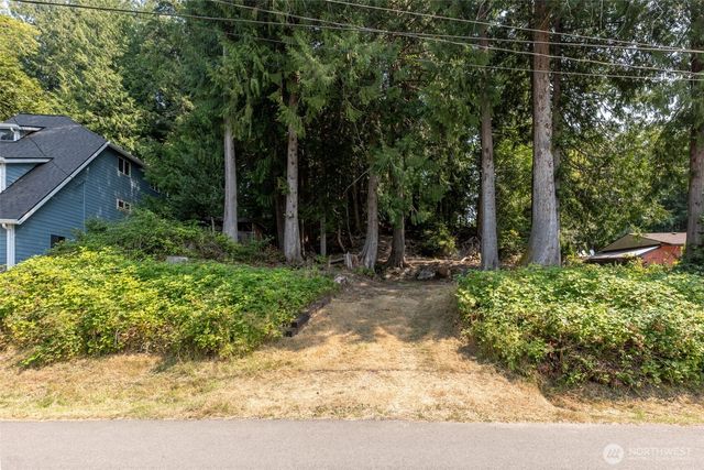 2435 Crestridge Drive NW, Olympia, WA 98502