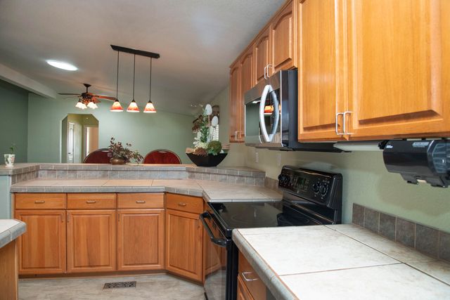 7112 Pan American East NE UNIT 158, Albuquerque, NM 87109