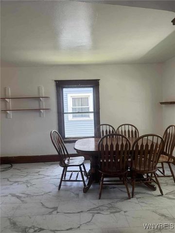 2436 Cleveland Avenue, Niagara Falls, NY 14305