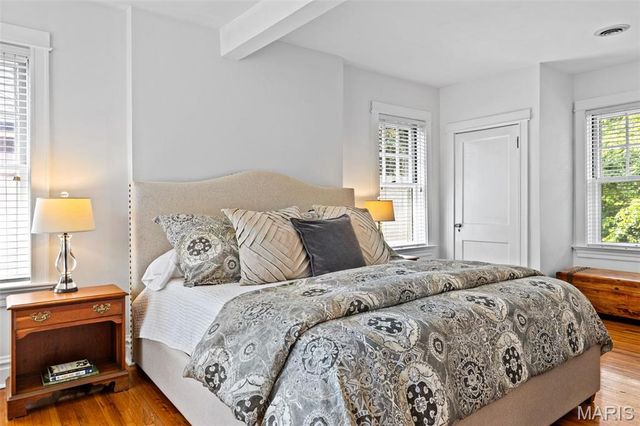 6605 Waterman Avenue, University City, MO 63130